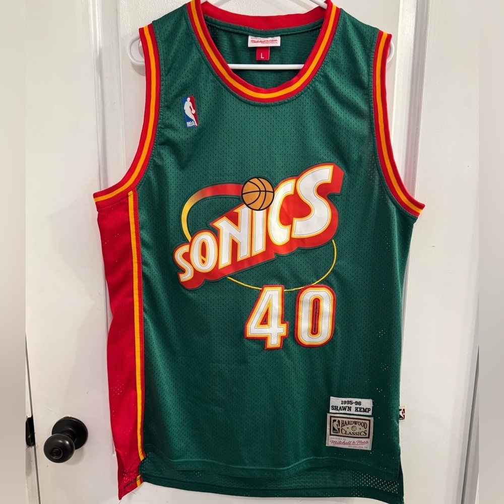 Mitchell & Ness Shawn Kemp Seattle SuperSonics 95/96 Hardwood Classics Jersey